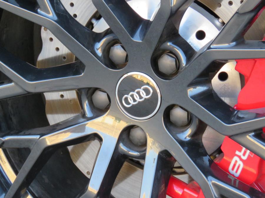 Колеса Audi R8 RWS 2018 года  (фото 27 из 70)